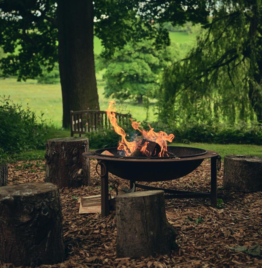 Wildhive Callow Hall Ashbourne  Bagian luar foto